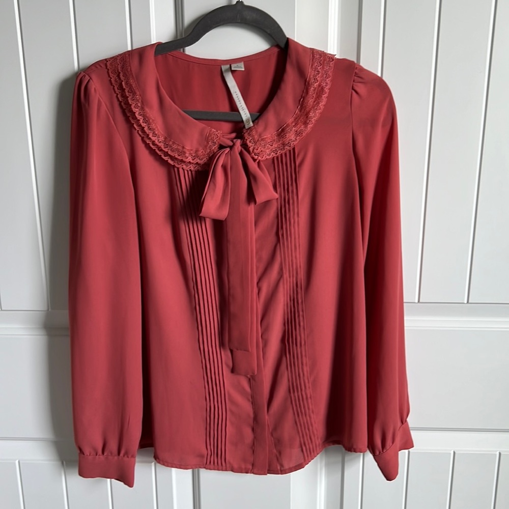 NWOT LC Lauren Conrad blouse.
